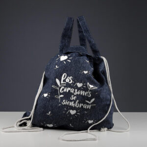 Mochila Vaquera Los Corazones Se Siembran letras en blanco