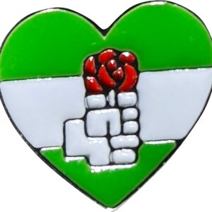 Pin corazón de Andalucía con el Puño y la Rosa